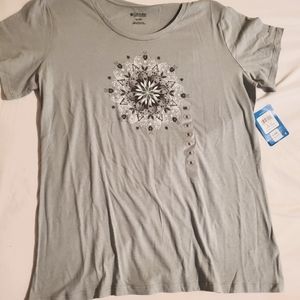 NWT Columbia Womens XL Tshirt